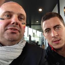 Bert sterckx, peter vandenbempt, tom boudeweel en geert heremans verzorgen het wedstrijdcommentaar op de radio. Vaneberg Olivier Ovaneberg Twitter