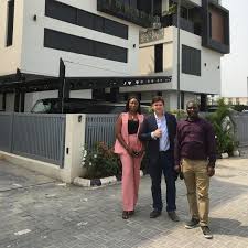 Age 35) is an actress who plays the role of operations officer joann owosekun (as well as her mirror universe counterpart) on star trek: Facebook