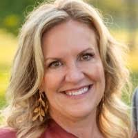 Susan Perron's Instagram, Twitter & Facebook