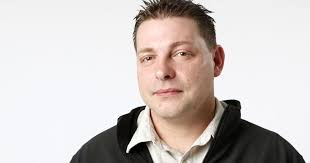 Jesse Ransom's Instagram, Twitter & Facebook