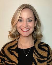 Donna Glaser's Instagram, Twitter & Facebook