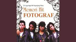 Loading the chords for 'di alam fana cinta'. Fotograf Korban Cinta Listen On Online Radio Box