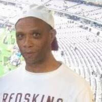 Darryl Mitchell's Instagram, Twitter & Facebook