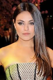 Rachel Revis's Instagram, Twitter & Facebook