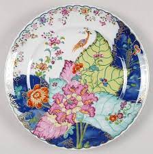 Pin By Dawn Coppock On Ceramic Painting In 2021 Tobacco Leaf Mottahedeh Dinnerware Patterns