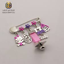 Listed below is a brief list of some of the more popular electronic cutting machines you can use with our vinyl: Gold Craft Home Facebook