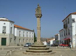 Municipalité et ville du portugal (fr); Pelourinho De Vila Nova De Foz Coa Visitar Portugal