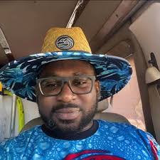 Tenesha Mitchell's Instagram, Twitter & Facebook