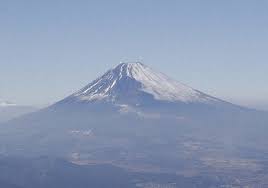 Mt Fuji Gets Highest Ever Donations In 2019 Despite Lowest Visitor Numbers In Decade The Mainichi