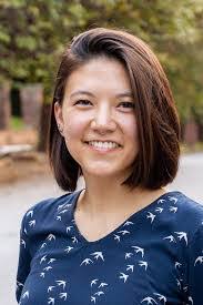 Alison Travis's Instagram, Twitter & Facebook