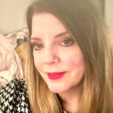 Rescue for abandoned momma dog and 9 pups?