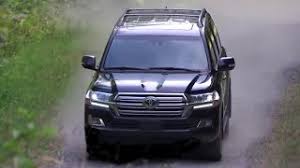The 2016 toyota land cruiser is the featured model. 2016 Toyota Land Cruiser 200 Youtube
