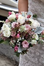 One of the most recognized flowers, the daisy, is in season year around. Uk Wedding Flowers Fashion Dresses