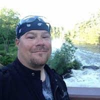 Brian Buske's Instagram, Twitter & Facebook