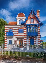 Villa Vincenette Arcachon France C1895 Architect Eugene Ormieres Photo By Efikz Emporio Arcachon Arcachon France Bassin D Arcachon