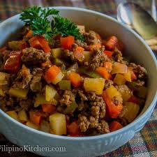 Filipino Beef Giniling Recipe Yummly Recipe In 2020 Beef Giniling Recipe Giniling Recipe Recipes