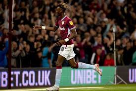 Tammy abraham celebrates scoring a penalty against west brom. Aston Villa 2 0 Rotherham Tammy Abraham And Yannick Bolasie Goals Ease The Pressure On Steve Bruce Mirror Online