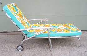 Pair of 1970s vintage chaise lounges. Vintage Mid Century Chaise Lounge Chair For The Patio Garden Outdoor Alumminum Rolling Furniture Mid Century Chaise Lounge Mid Century Chaise Vintage Patio Furniture