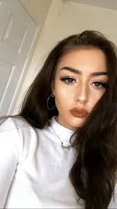 Kerry Herbert (@_cockleshellbay)