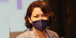 Eva Ramon's Instagram, Twitter & Facebook