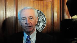 Kentucky Expanding Medicaid Under Affordable Care Act, Gov. Steve Beshear  Says