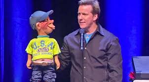 Dunham introduces sweet daddy dee in arguing with myself as his new manager. Jeff Dunham S Bubba J Reveals The Details Of His Redneck White Trash Marriage Country Rebel