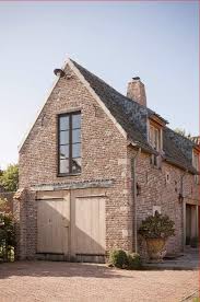 Antique Building Materials Immediately Give Timeless Inimitable Style To A Home Reclaimed Wooden Floors Terracotta Tiles T Fassade Klinker Architektur Haus