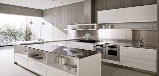3 designers share their thoughts on what looks, finishes and design elements will be on. Modern Kitchen Design Ideas 2015