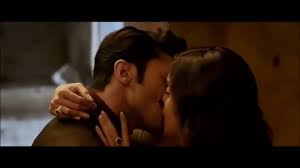 Ileana D'Cruz Hot And Sexy Scenes (Kiss,Navel,Bikini And Cleavage) - video  Dailymotion