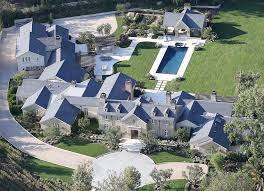 Kim And Kanye S New 20 Million Estate Is Too Luxurious For Words Mansions Luxury Homes Dream Houses Kim And Kanye House