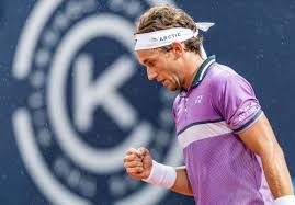 Dominic thiem (* 3.september 1993 in wiener neustadt) ist ein österreichischer tennisspieler. Evnqscfro9dcmm