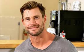 The marvel star and the model tied the knot in 2010 after less than a year of dating.two years later, they became a family of three with the birth of their daughter, india, in may 2012. Chris Hemsworth Joins Hands With National Geographic For Shark Beach Will Dive With Sharks For Real