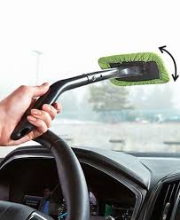 Bissell Little Green Proheat Pet Deluxe Reviews Windshield Cleaning Tool Set With Images Windshield Cleaning Tool Windshield Cleaner Cleaning Tools