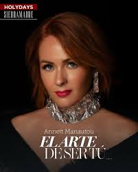 Eva Pimentel aparece en un reportaje de looks en los que te puedes inspirar  para hacer tus propias combinaciones para las fiestas decembrinas.  Encuentra todos los detalles en la edición impresa y