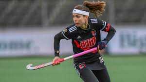 32 year old field hockey player #4. Oranje Captain De Goede Verruilt Topclub Amsterdam Voor Laagvlieger Hgc Nos