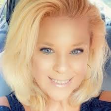 Rebecca Cawrse (@rebecca_cawrse)