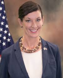 Jennifer Cato's Instagram, Twitter & Facebook