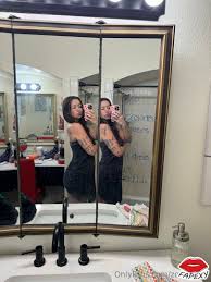 zoe.ebarb Nude Leaks Photo 3 - Fapexy!