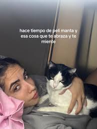 Daniela Avilés🦁💘 (@daniiela_avilees)