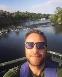 Team of 24 raise thousands for hospice in memory of Buckley man