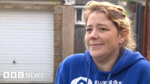 Hastings: Neighbours in deprived town lend a helping a hand