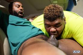 Santana XXL Returns To Men.com After 6-Month Hiatus, Gets Spit-Roasted Raw  By Trevor Brooks And Shadow | STR8UPGAYPORN