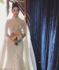 Let's cut things short, if you are getting married in malaysia and you are a you will need one copy of: Luxury Wedding For Malaysian Millionaire Arabia Weddings