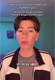 Pregunta para hombres gay sobre amistades