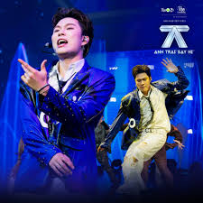 Isaac khiến Trấn Thành bật khóc