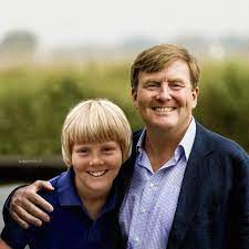 Da blieb es bei hollands sturmlauf. Prins Willem Alexander En Koning Willem Alexander Nederlanders Koning Instagram