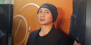 Artis berparas cantik kelahiran malang, 3 september 1989 ini dilahirkan oleh maria joseph. Anji Unggah Tentang Anak Perempuannya Sheila Marcia Ikut Komentar