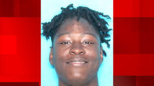 Decarlos Holmes's Instagram, Twitter & Facebook