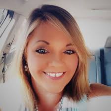 Christy Cruse's Instagram, Twitter & Facebook