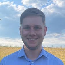 Kay Degenhardt's Instagram, Twitter & Facebook